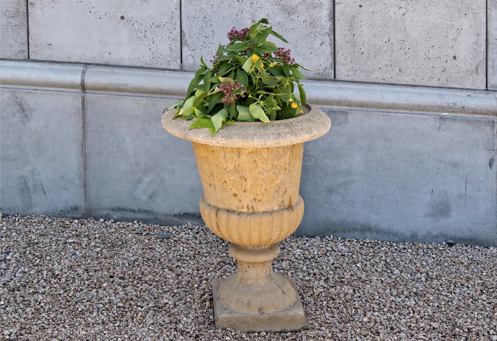 Mesa Precast - Planters, Ornamentals, Hardscape Design Ideas