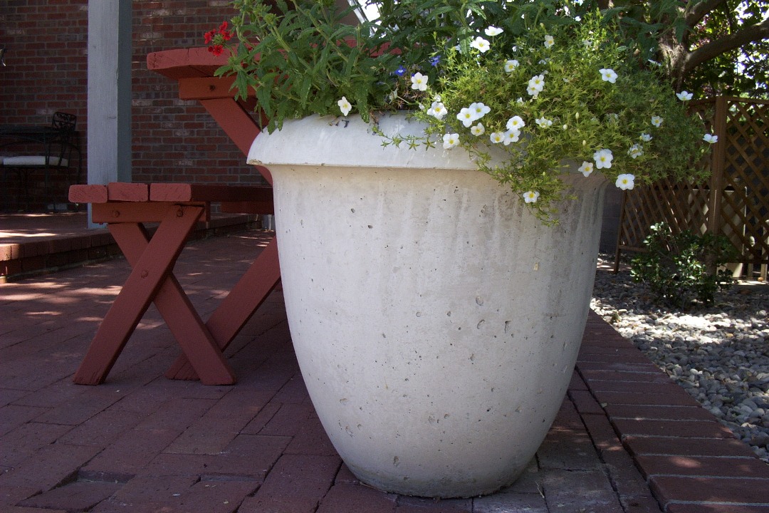 Mesa Precast | Planters in Range of Shapes and Colors as Well